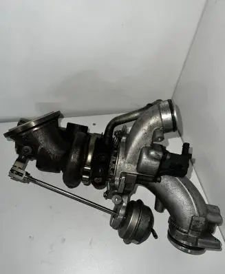 Mercedes-Benz C W205 Turbo A2760901580 A2760902980
