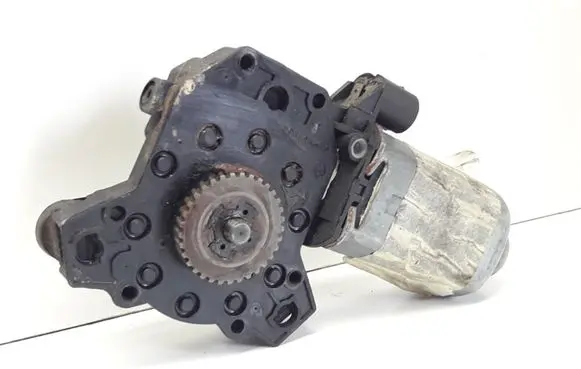 Renault Megane I Rear door window regulator motor