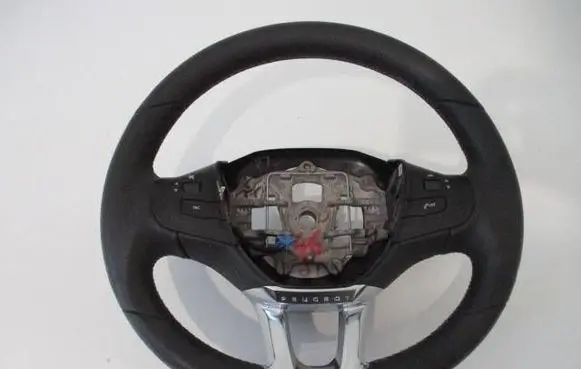 Peugeot 2008 I Steering wheel 98084115ZD