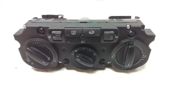 Volkswagen Tiguan Climate control unit 5M2820045A 5HB00932727