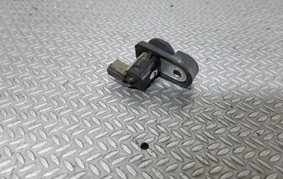 Nissan X-Trail T30 Rear door sensor 