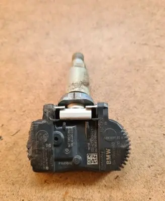 BMW 3 F30 F35 F31 Tire pressure sensor 707355