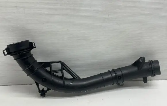 Mercedes-Benz A W177 Turbo air intake inlet pipe/hose A2600900700Q