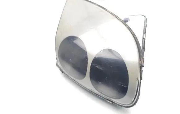 Mitsubishi Montero Headlight/headlamp
