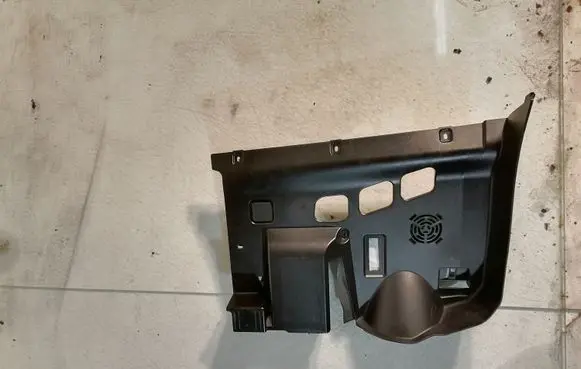BMW 3 E90 E91 Dashboard lower bottom trim panel 7149811 7059285