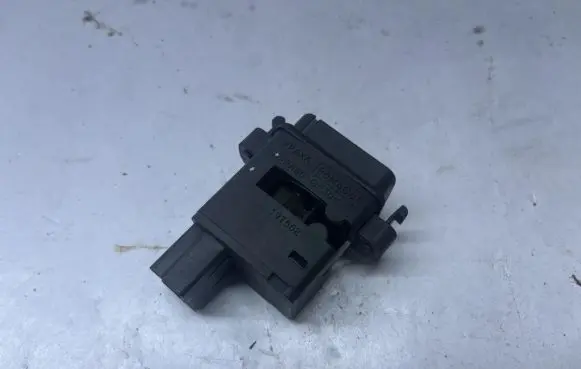 Ford Mustang VI Air quality sensor DG9H19T562CB
