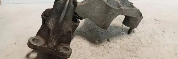 Renault Scenic III - Grand scenic III Engine mount vacuum valve 