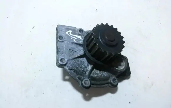 Volvo 850 Water pump