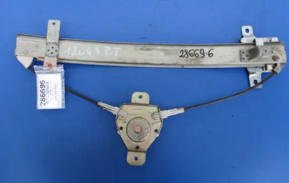 Hyundai Pony Rear door window regulator with motor