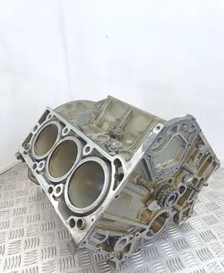 Mercedes-Benz S W221 Engine block R2720103605