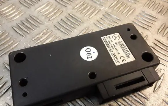 Mercedes-Benz C W203 Phone control unit/module 2038209926 A2038209926