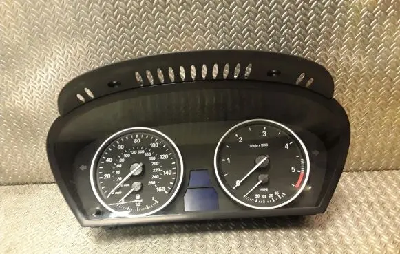 BMW X5 E70 Speedometer (instrument cluster) 9189868