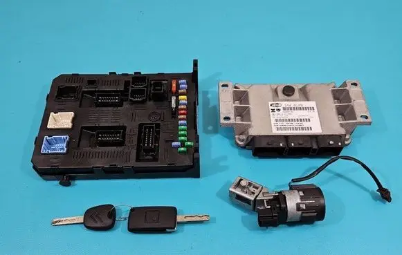 Citroen C4 Grand Picasso Engine control unit/module ECU 9662402080 IMPRK1452834