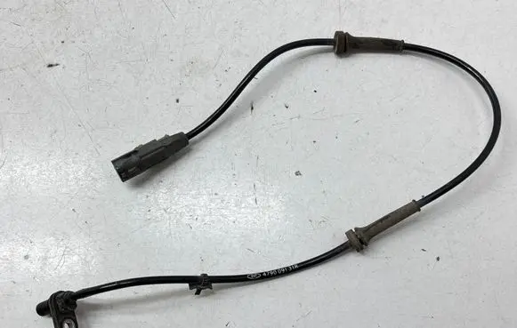 Renault Kadjar ABS rear brake sensor 479009131R