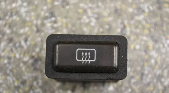 BMW 3 E30 Windscreen/window heater switch 61311381174