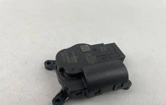 Volkswagen ID.4 Air flap motor/actuator 2Q0907511F