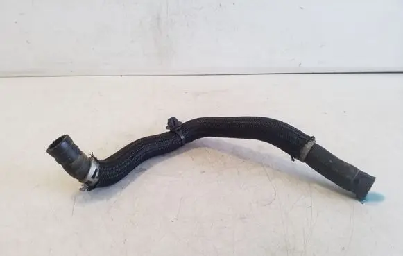 Nissan Navara D23 Engine coolant pipe/hose