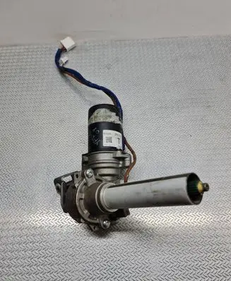 Toyota Yaris Electric power steering pump SPW1923