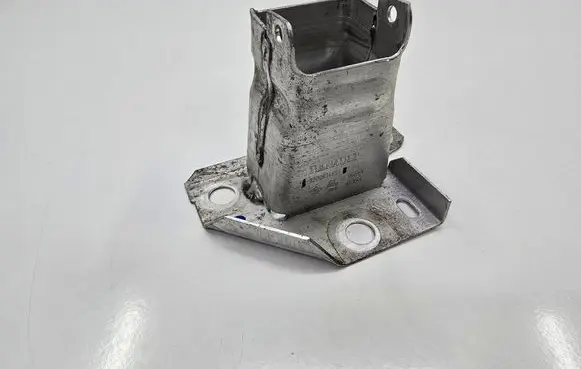 Renault Clio III Front bumper shock/impact absorber 8200834858