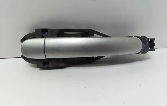 Volkswagen PASSAT B5.5 Rear door exterior handle 3B0837885