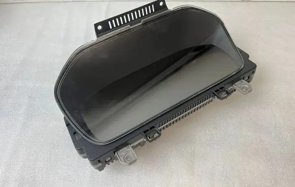 Volvo XC90 Speedometer (instrument cluster) 32200340AA 0263719268 P0RTUGAL