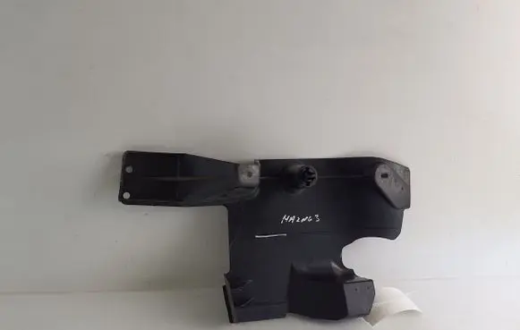 Rear underbody cover/under tray