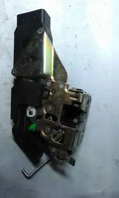 Mitsubishi Space Star Front door lock PP30FV