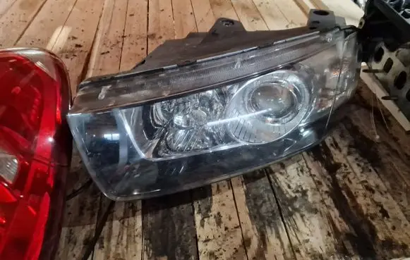 Chevrolet Captiva Headlight/headlamp