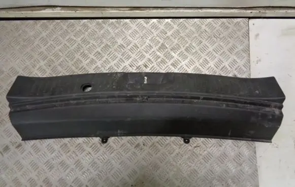KIA Sorento Trunk/boot sill cover protection 857702P000