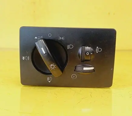 Ford C-MAX I Light switch 4M5T13A024AA