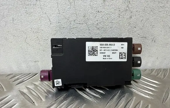 Volkswagen Golf VII Other control units/modules 5G0035953D 33288407 1744922036