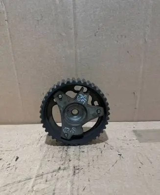 Renault Clio III Crankshaft gear 585577