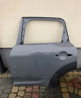 Mini Cooper Countryman F60 Rear door