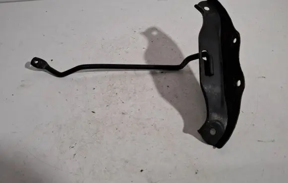 BMW 7 E65 E66 Other engine bay part