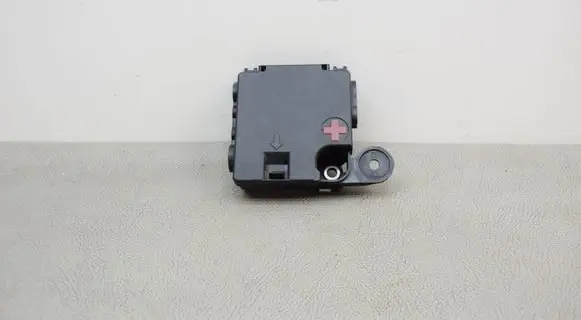 Audi A5 Sportback 8TA Current control relay 8K0937517A