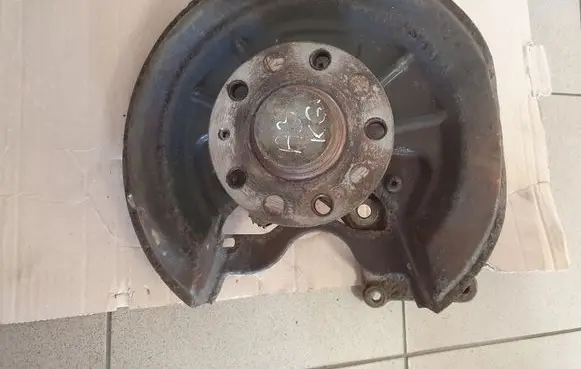 Audi A3 S3 8P Rear wheel hub