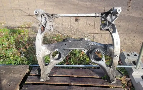 BMW 5 F10 F11 Front subframe 6797643