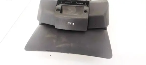 Glove box