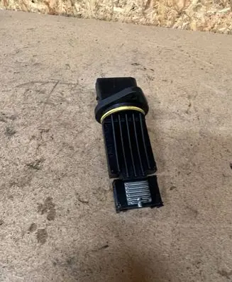 Mercedes-Benz ML W163 Mass air flow meter 722684070