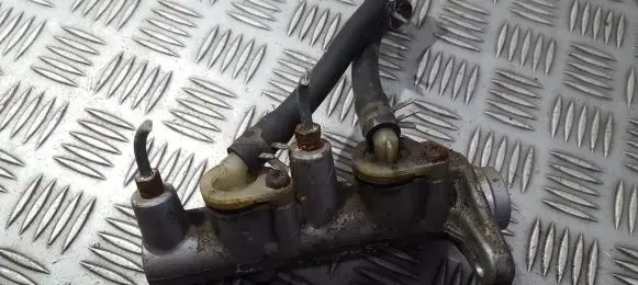 Master brake cylinder