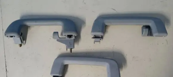Toyota Corolla Verso AR10 A set of handles for the ceiling 
