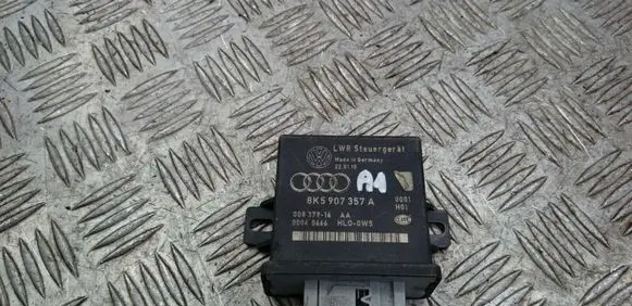 Audi A5 8T 8F Light module LCM 8K0907357A