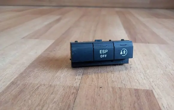 Peugeot 407 ESP (stability program) switch 96470290XT 03065290