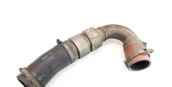 Ford Mondeo MK IV Intercooler hose/pipe