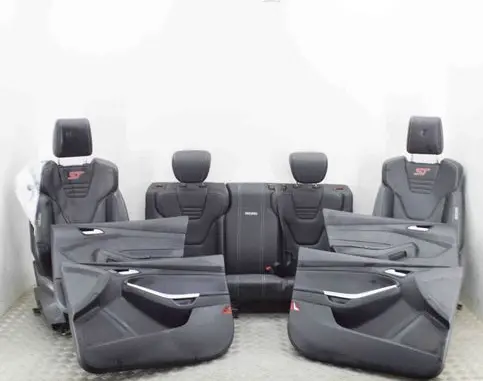 Ford Focus Interior set F1EBA23942A BM51A27407A