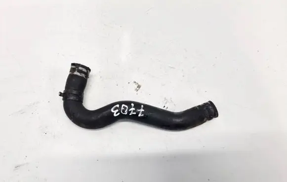 Audi A6 S6 C6 4F Engine coolant pipe/hose