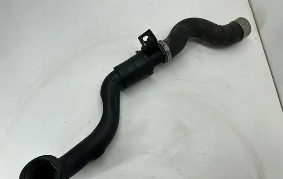 Air intake hose/pipe