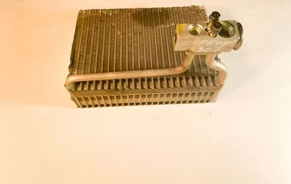 Air conditioning (A/C) radiator (interior)