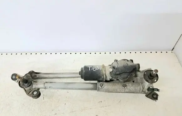 Honda FR-V Front wiper linkage and motor