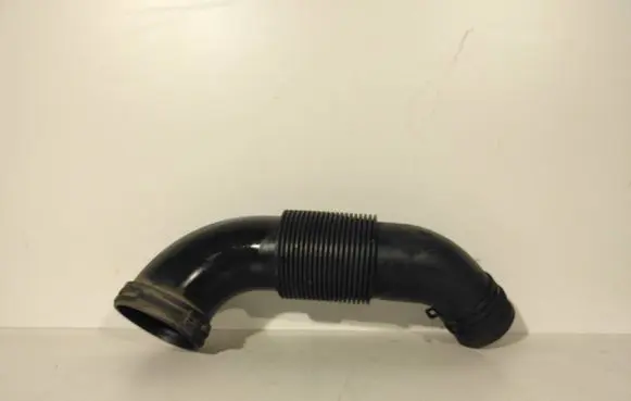 Audi Q7 4L Air intake hose/pipe 7L6129627F 9L6129627F